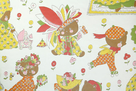 1970s Childrens Vintage Wallpaper