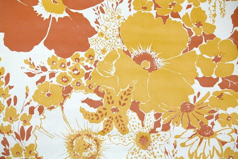 1970s Floral Vintage Wallpaper