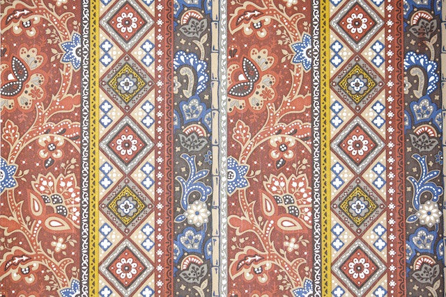 1970s Stripe Vintage Wallpaper