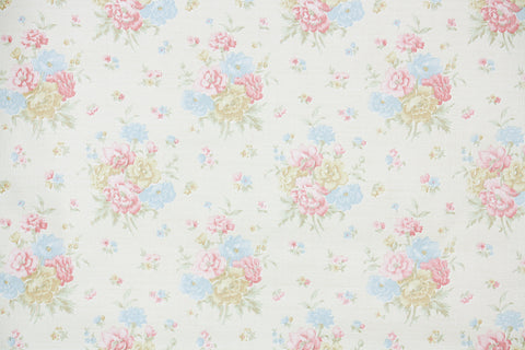 1980s Floral Vintage Wallpaper