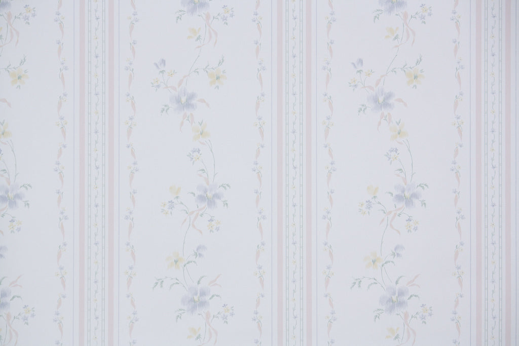1980s | 1990s Floral Vintage Wallpaper
