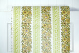 1970s Floral Vintage Wallpaper