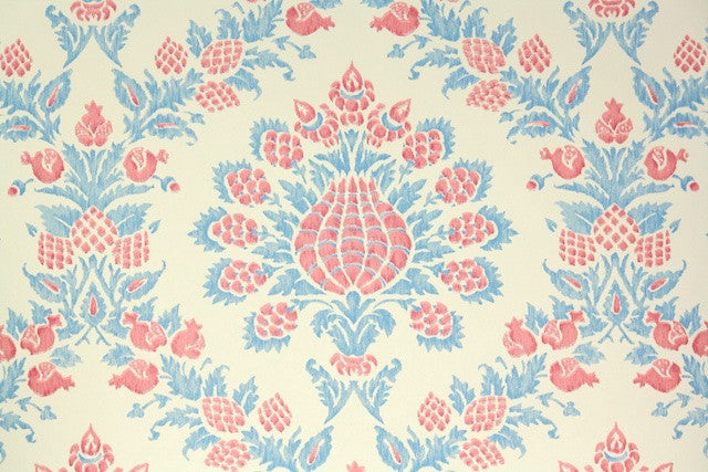 1970s Damask Vintage Wallpaper