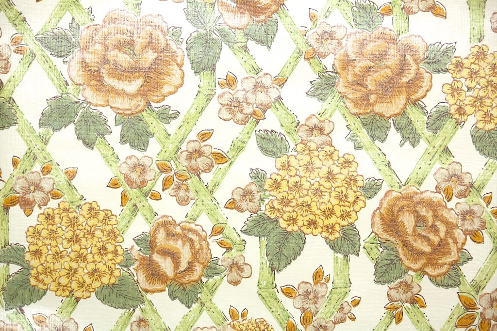 1970s Floral Vintage Wallpaper