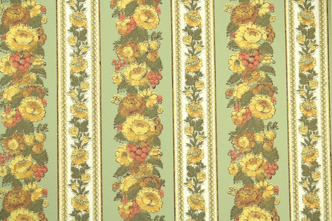 1960s Floral Vintage Wallpaper