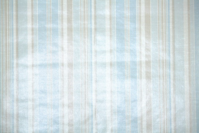 1970s Stripe Vintage Wallpaper