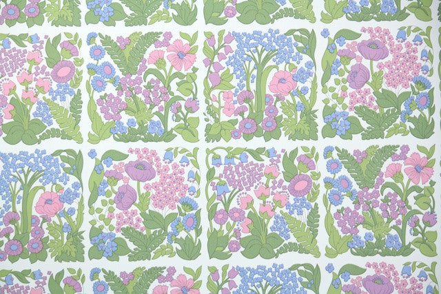 1970s Floral Vintage Wallpaper