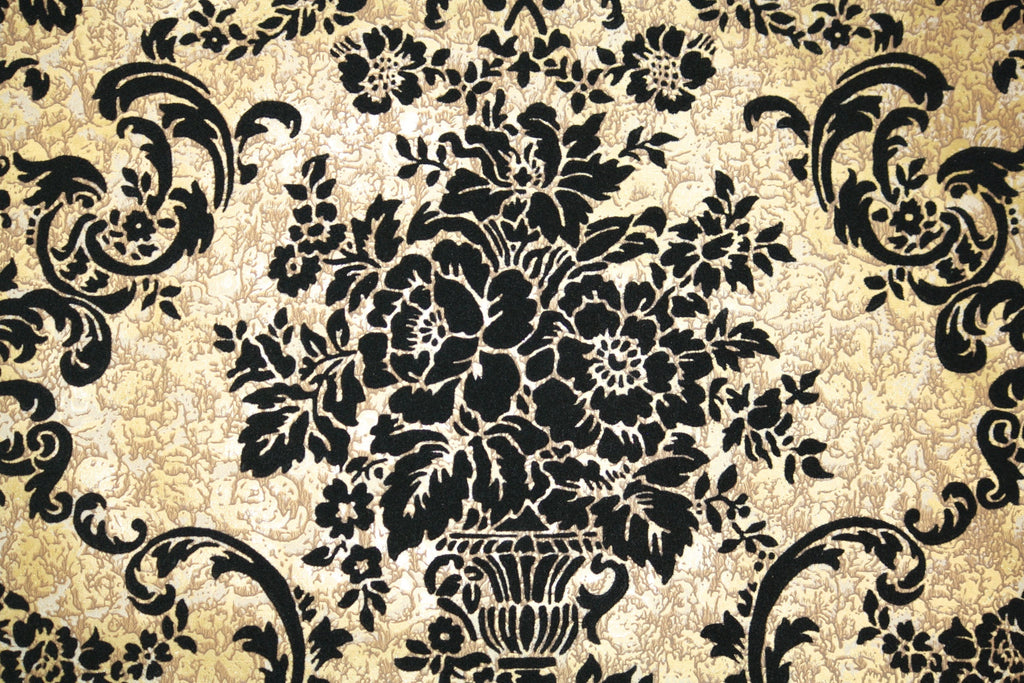 1970s Vintage Flock Wallpaper