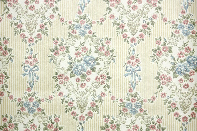 1970s Floral Damask Vintage Wallpaper