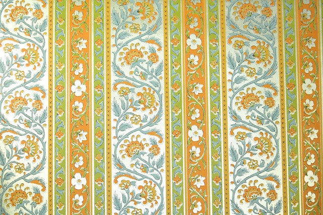 1970s Stripe Vintage Wallpaper