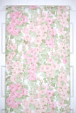 1970s Floral Vintage Wallpaper